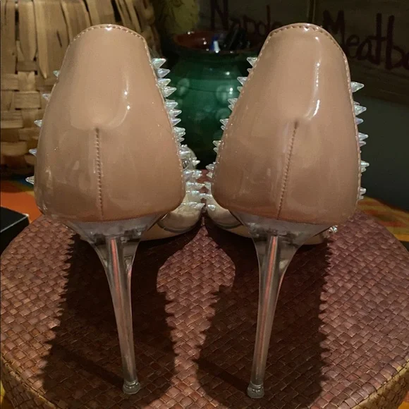 Steve Madden Tolima Clear Ecru High Heel Womens Size 9.5M Pumps Silver Studded - Picture 4 of 16